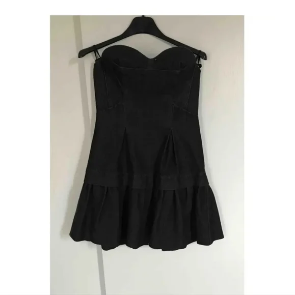 Black Strapless DressMiu MiuMini dress Size 40 Very good condition - Picture 4 of 5